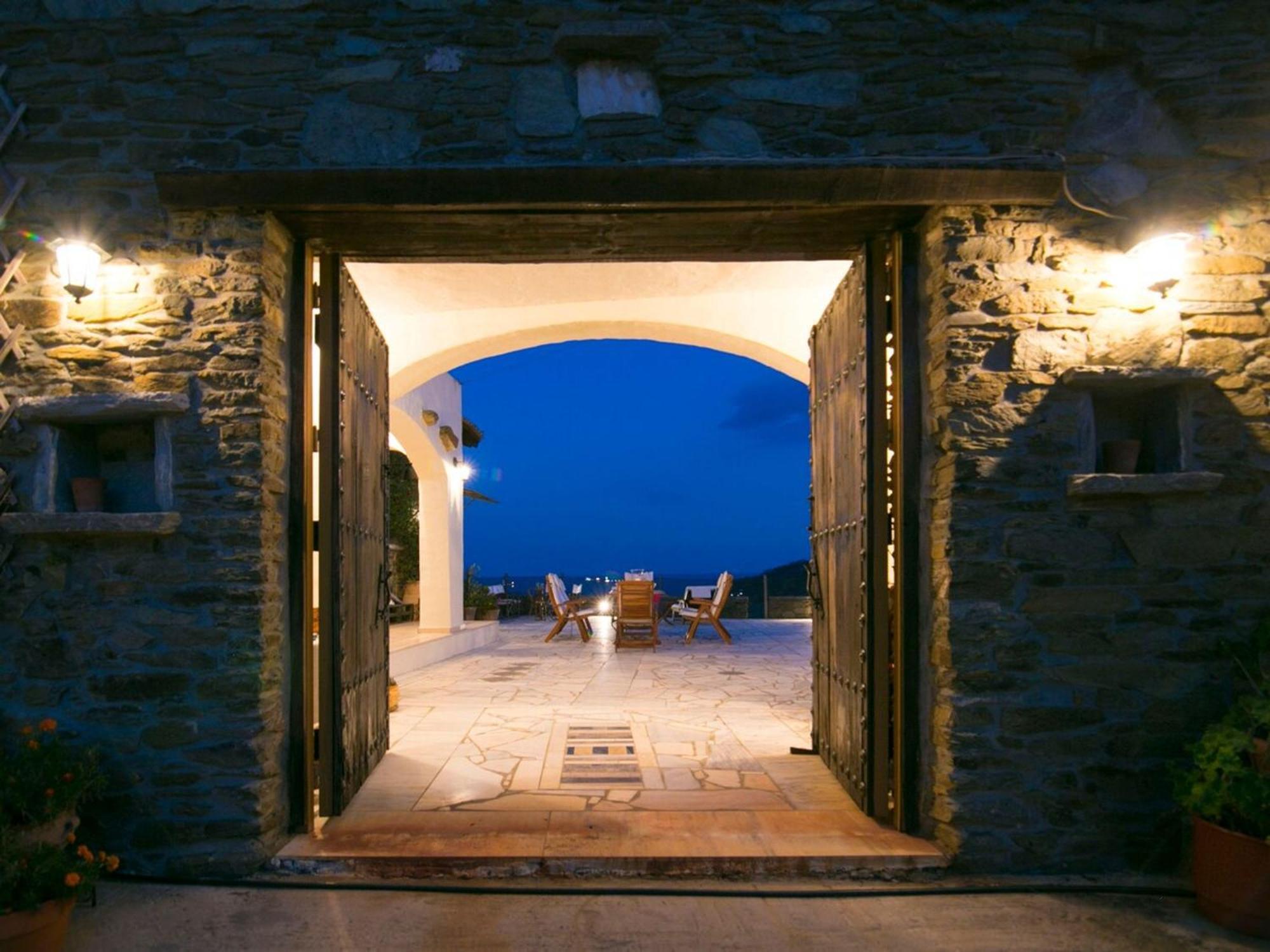 Saronic Citadel Seaside Villa Salamina Exterior photo